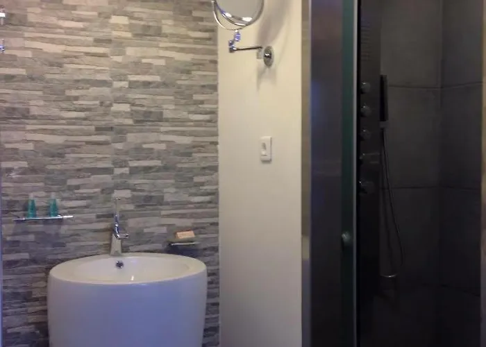 Advice Deluxe Nikósie